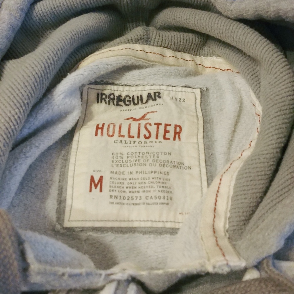 Soft gray Hollister Sweatshirt - size Medium - Picture 4 of 5